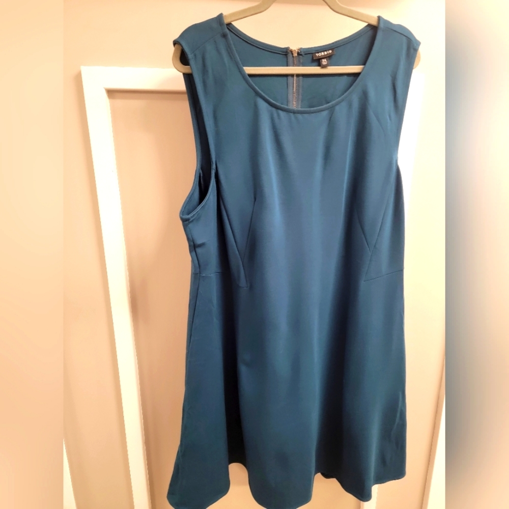 Torrid teal scuba dress Size 3